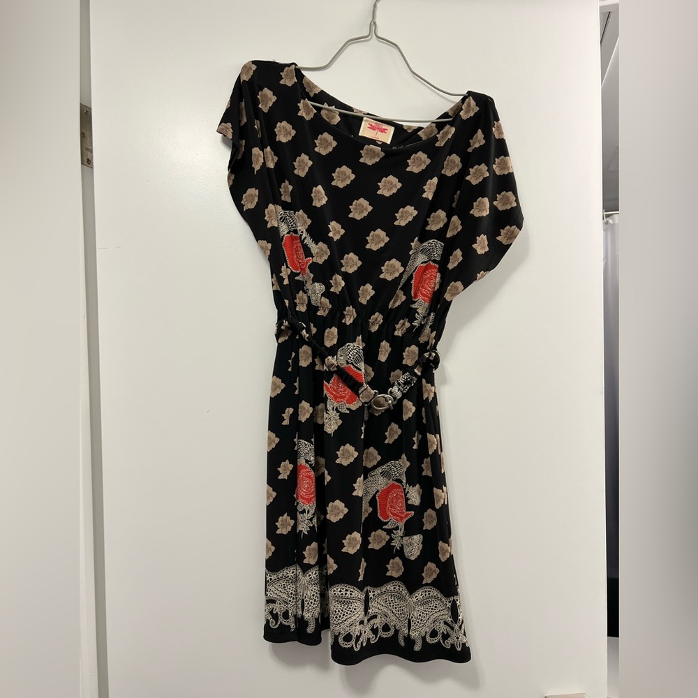 Small dress barely worn